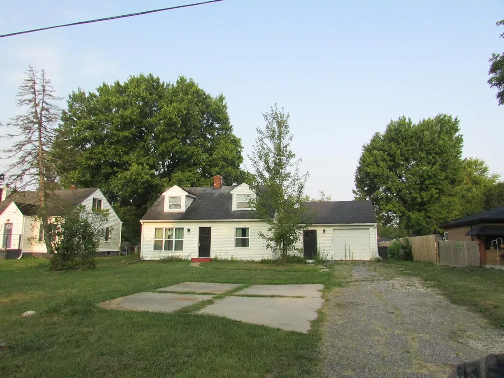 2467 Covert Road Burton City, MI 48509