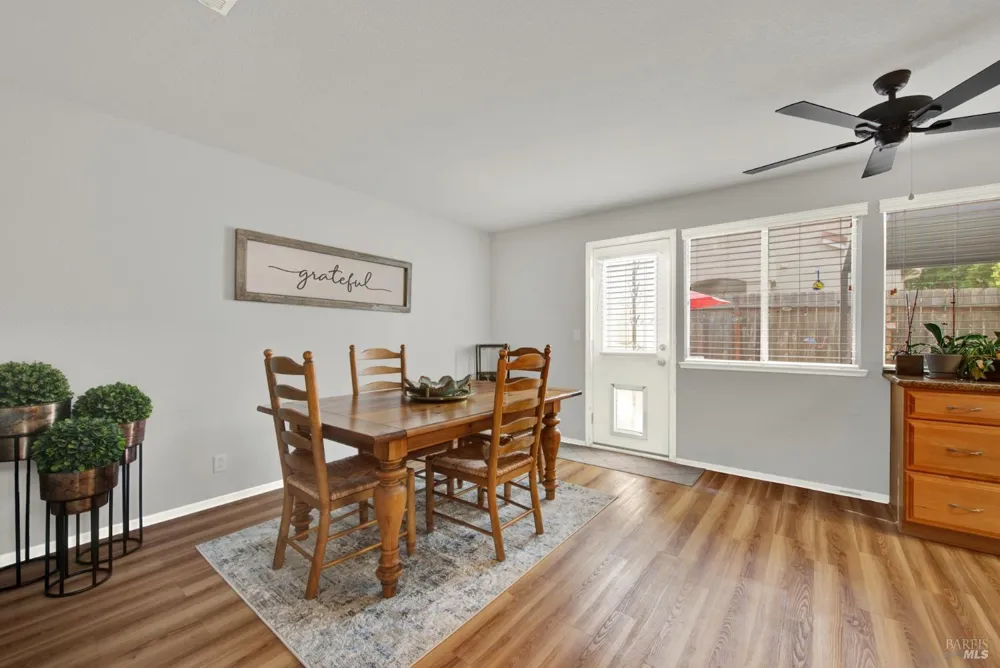 832 Vassar Drive Vacaville, CA 95687