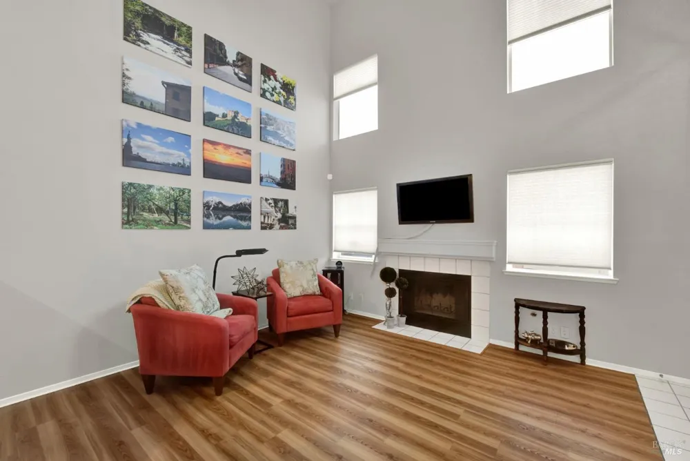 832 Vassar Drive Vacaville, CA 95687