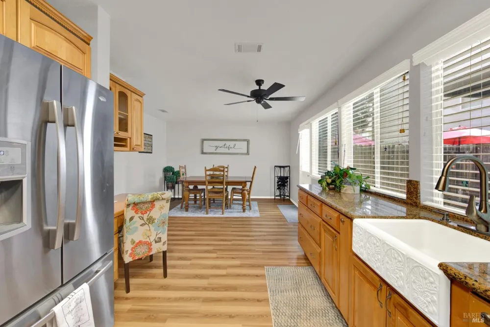 832 Vassar Drive Vacaville, CA 95687