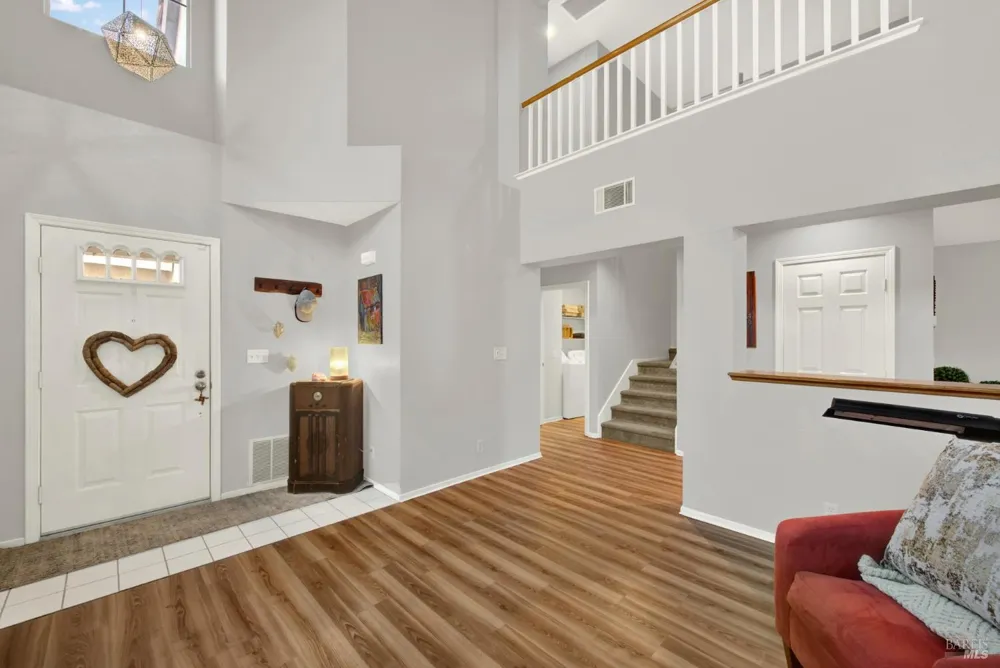 832 Vassar Drive Vacaville, CA 95687