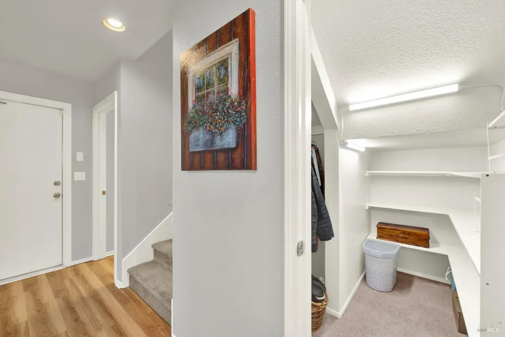 832 Vassar Drive Vacaville, CA 95687