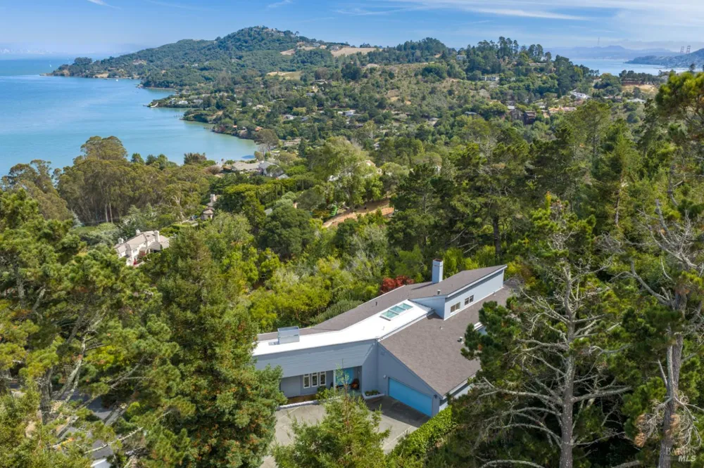 4633 Paradise Drive Tiburon, CA 94920