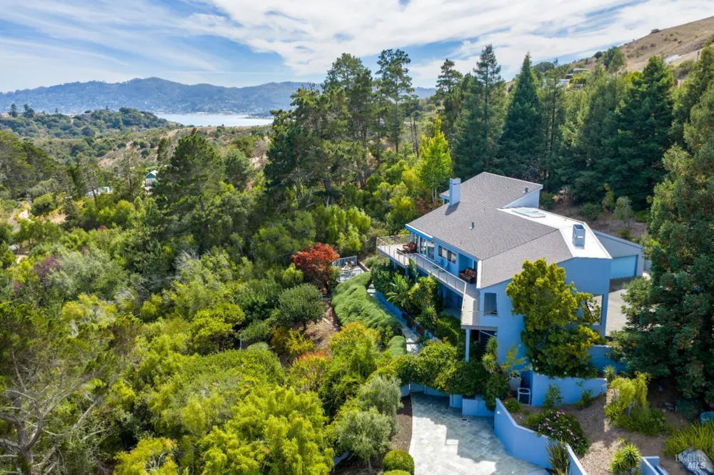 4633 Paradise Drive Tiburon, CA 94920