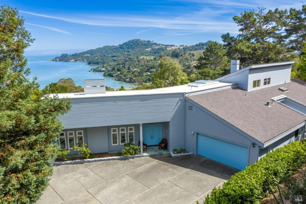 4633 Paradise Drive Tiburon, CA 94920