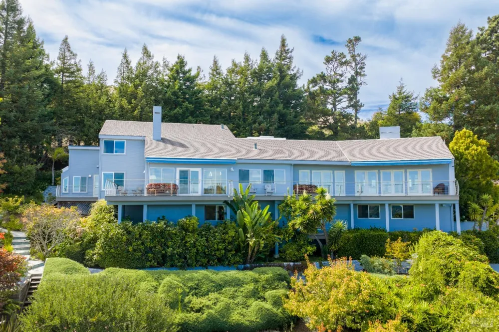 4633 Paradise Drive Tiburon, CA 94920