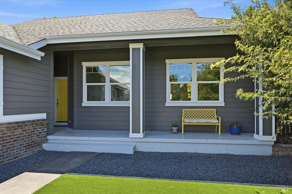 465 Riesling Street Cloverdale, CA 95425