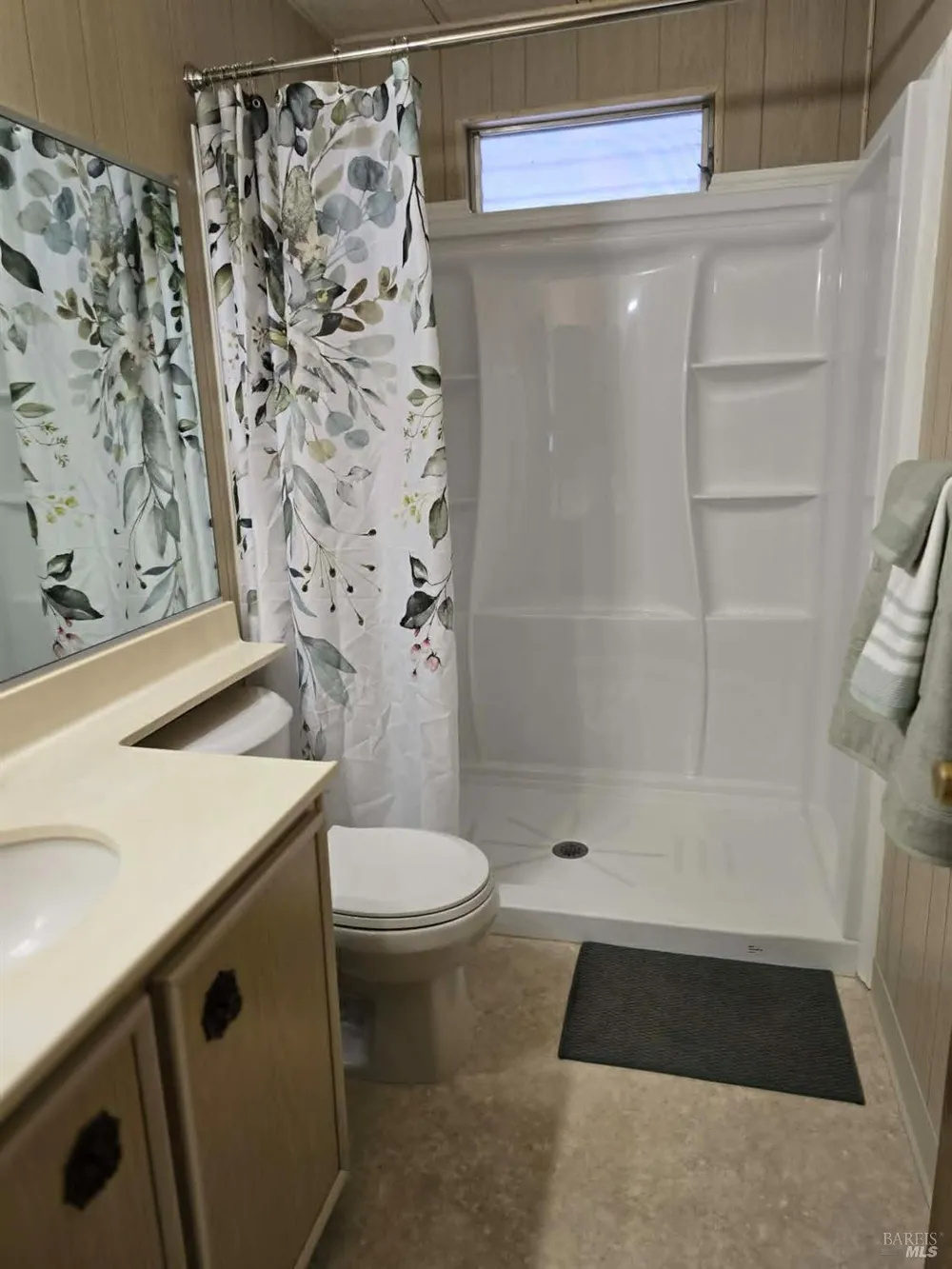 246 Parque Cabana Rohnert Park, CA 94928