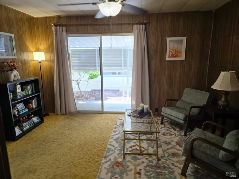 246 Parque Cabana Rohnert Park, CA 94928