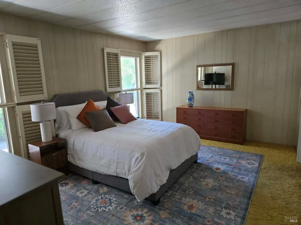 246 Parque Cabana Rohnert Park, CA 94928