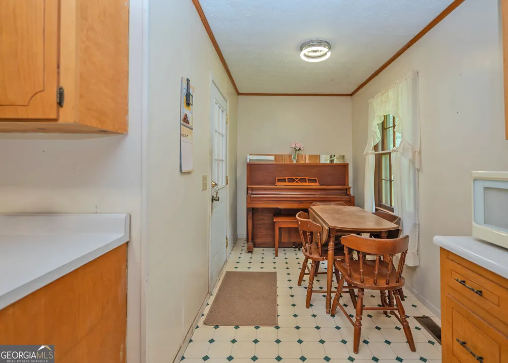 1524 Welcome Home RD Mount Airy, GA 30563