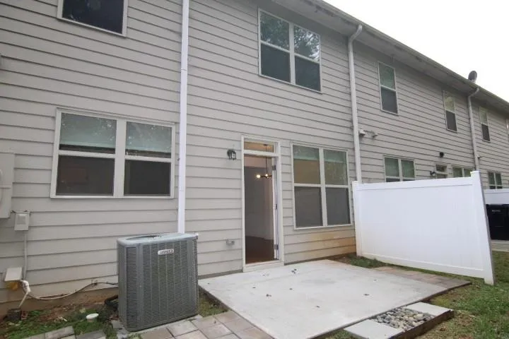 5850 Vinyard Lane Cumming, GA 30041