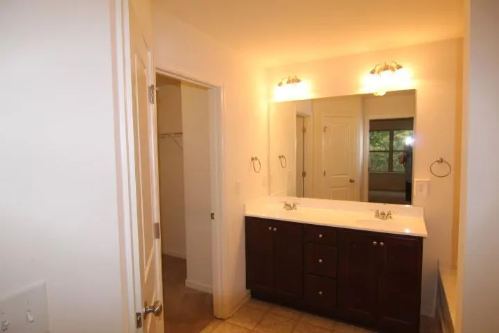 5850 Vinyard Lane Cumming, GA 30041