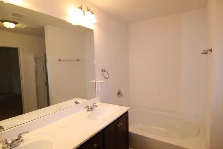 5850 Vinyard Lane Cumming, GA 30041