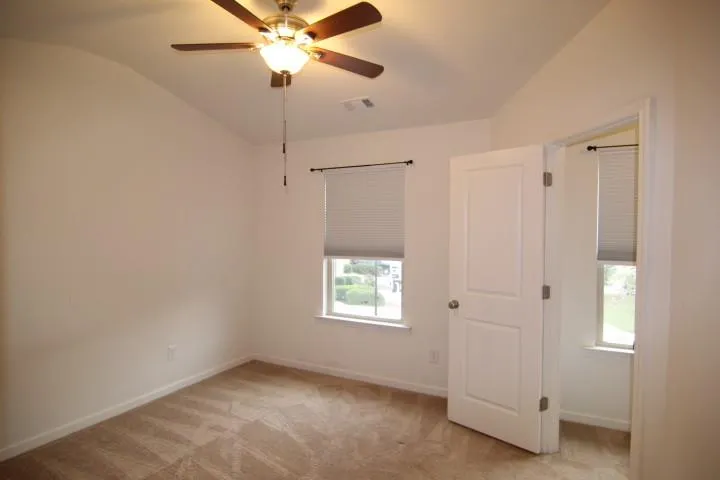 5850 Vinyard Lane Cumming, GA 30041