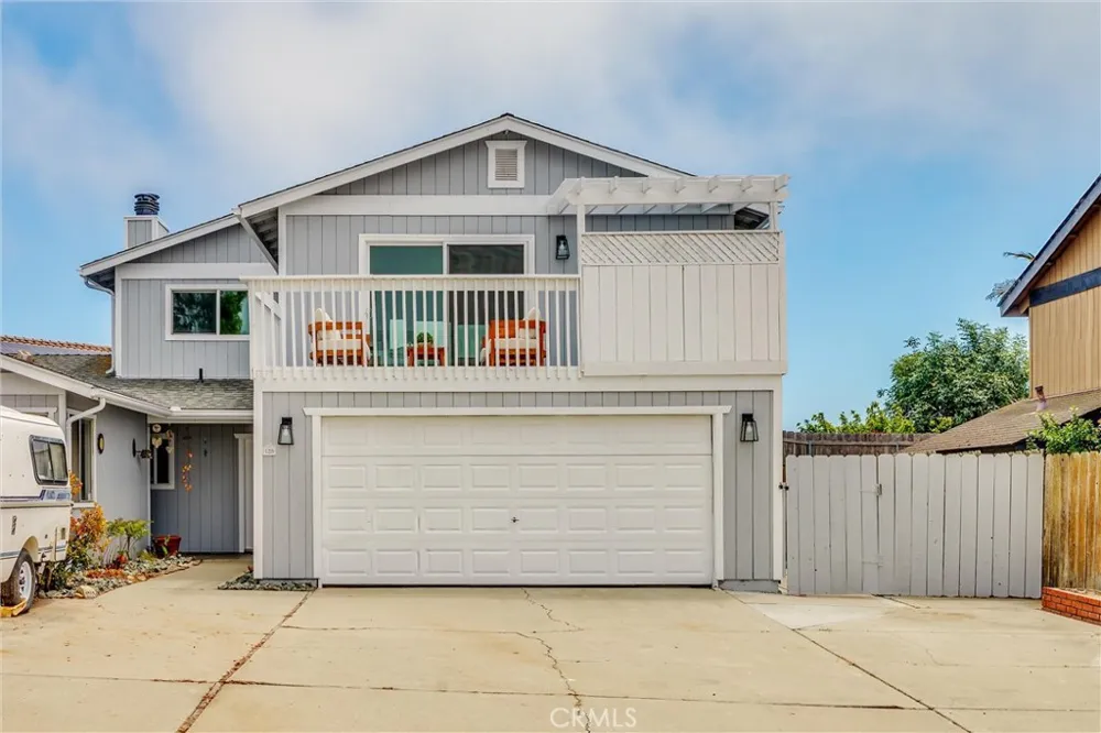 1215 S 16th Grover Beach, CA 93433