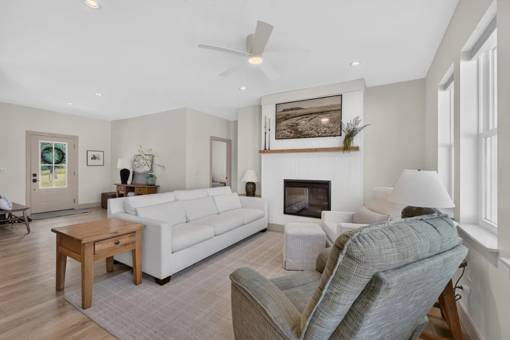 11174 Easton Road Rives Township, MI 49277