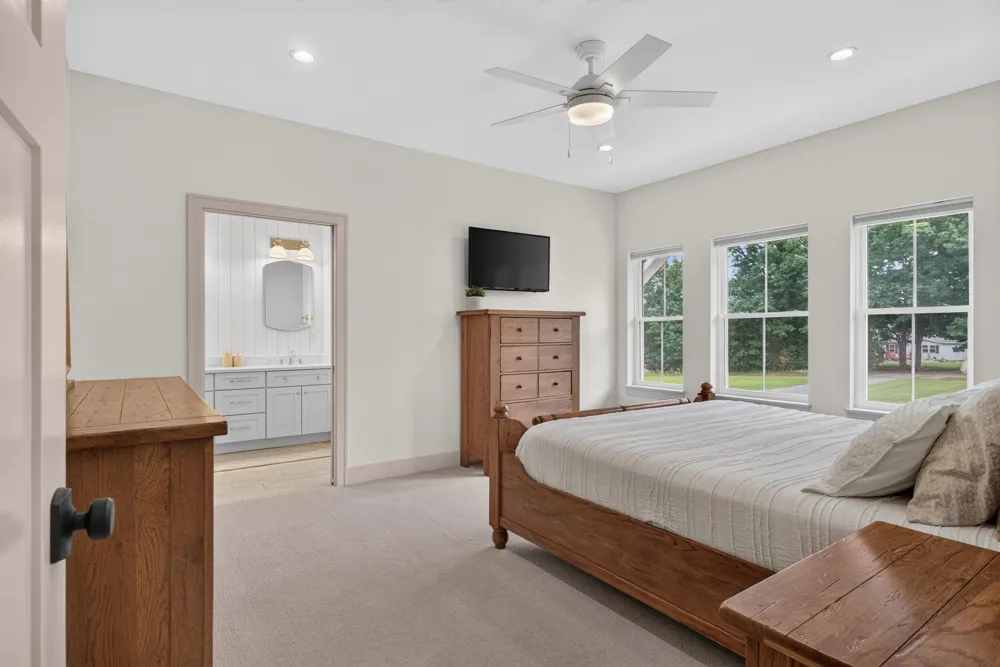 11174 Easton Road Rives Township, MI 49277