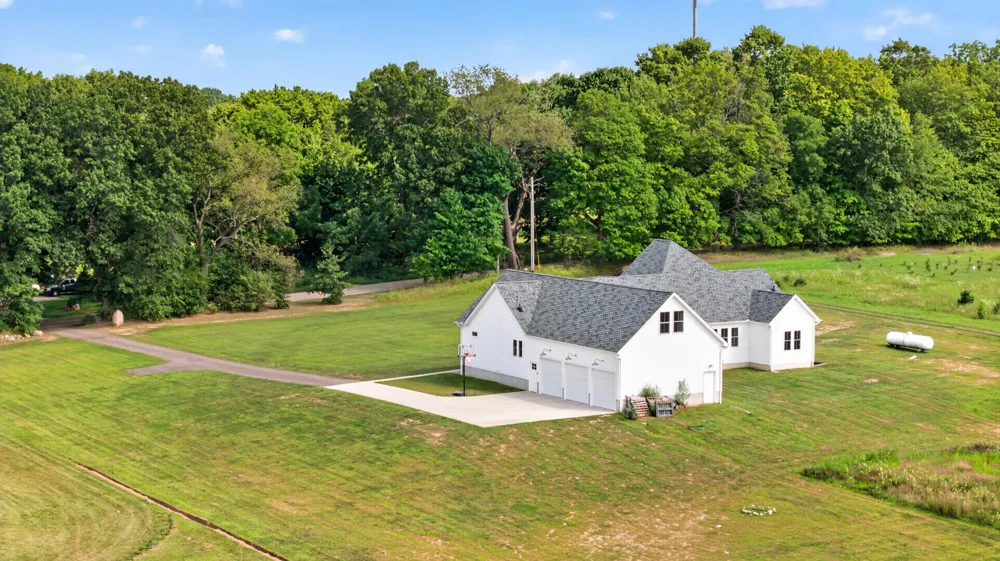 11174 Easton Road Rives Township, MI 49277