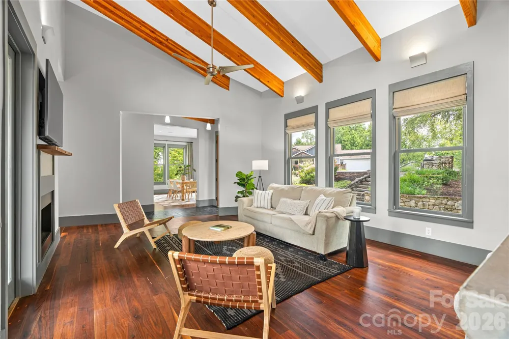 31 Grey River Run Woodfin, NC 28804