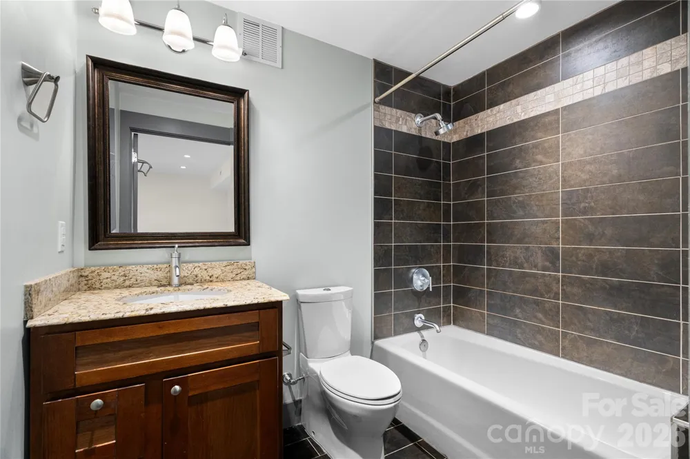 31 Grey River Run Woodfin, NC 28804