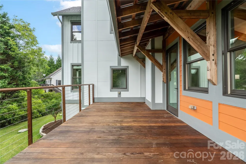 31 Grey River Run Woodfin, NC 28804
