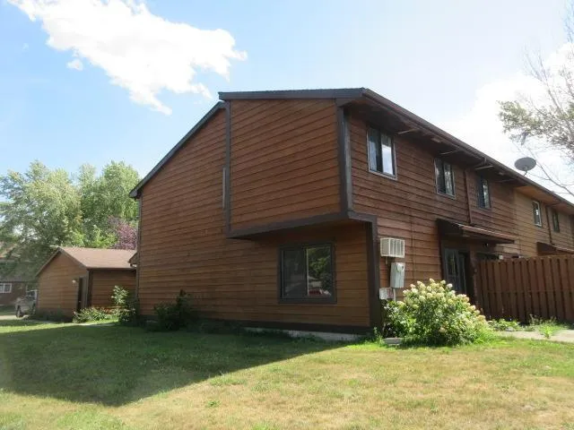 2001 Park Boulevard S Fargo, ND 58103