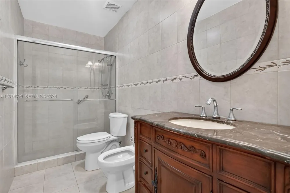 8936 SW 11th St Miami, FL 33174