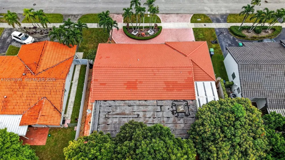 8936 SW 11th St Miami, FL 33174