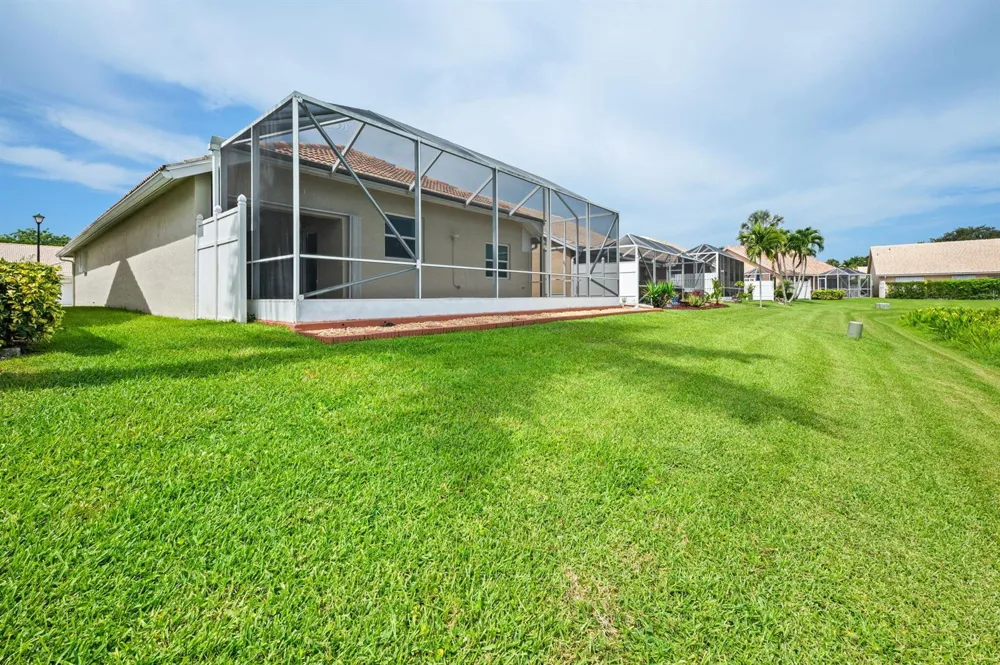 12979 Hampton Lakes Circle Boynton Beach, FL 33436