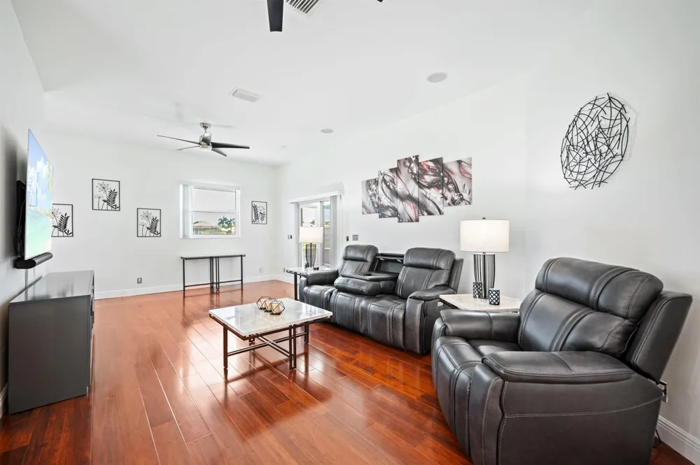 12979 Hampton Lakes Circle Boynton Beach, FL 33436