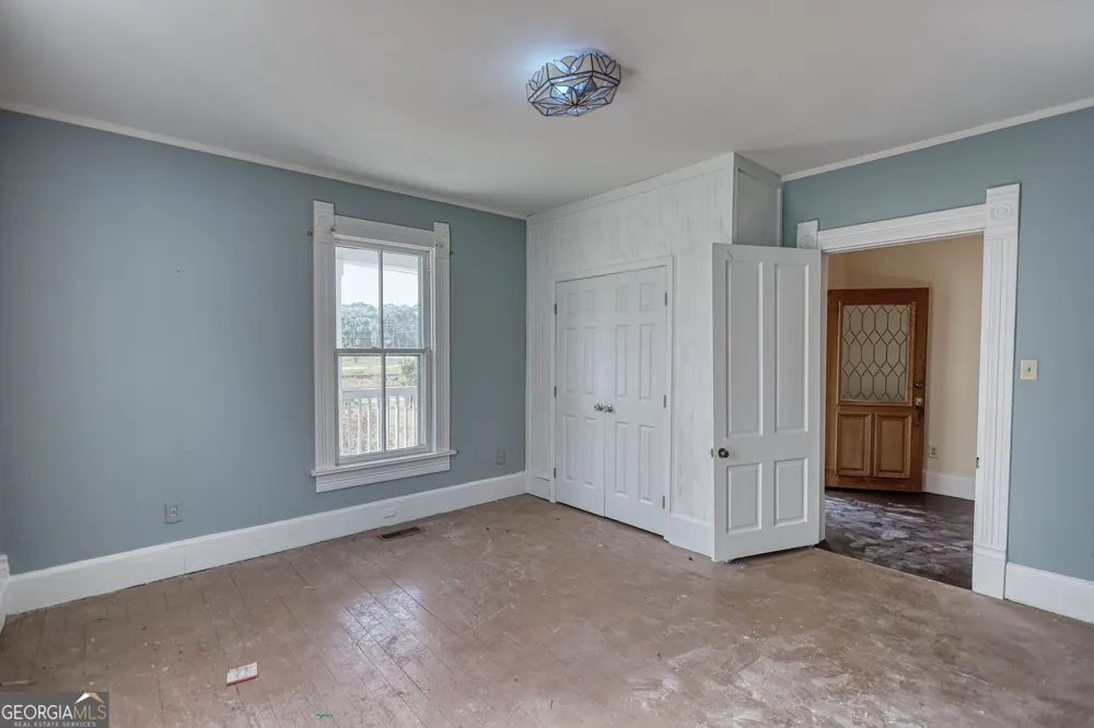706 S Railroad ST Shady Dale, GA 31085