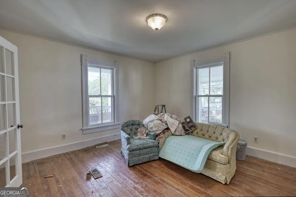 706 S Railroad ST Shady Dale, GA 31085