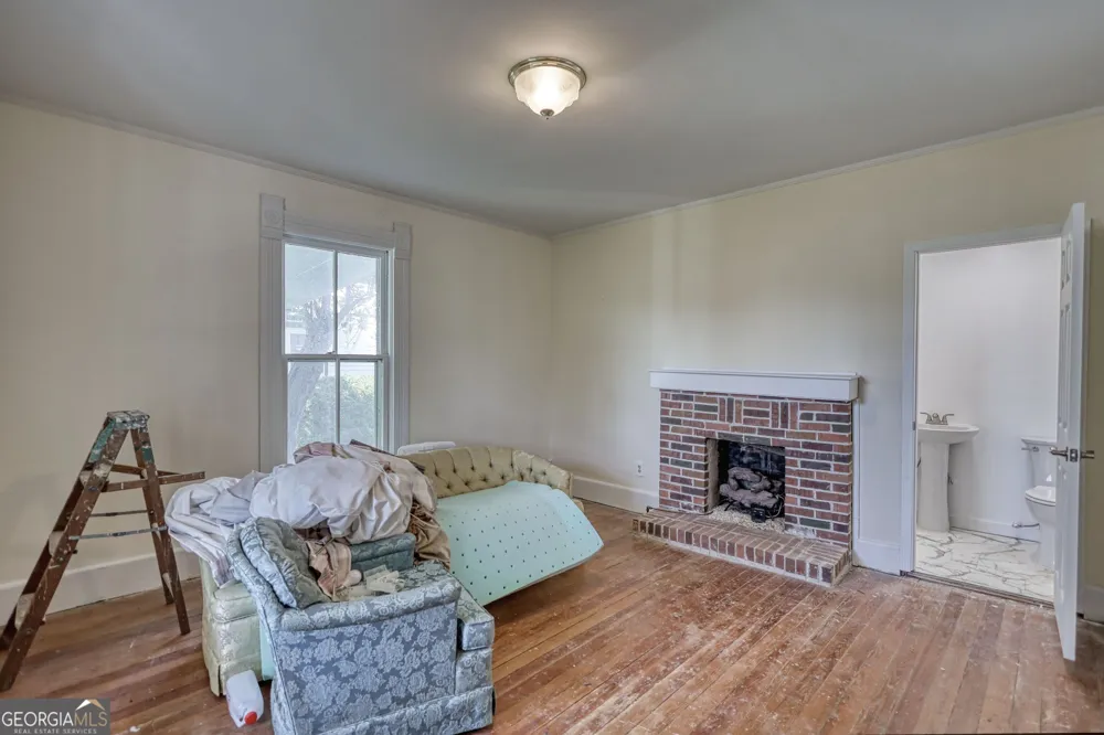 706 S Railroad ST Shady Dale, GA 31085