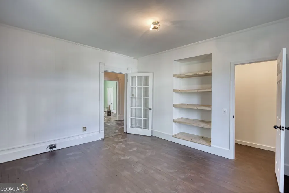 706 S Railroad ST Shady Dale, GA 31085