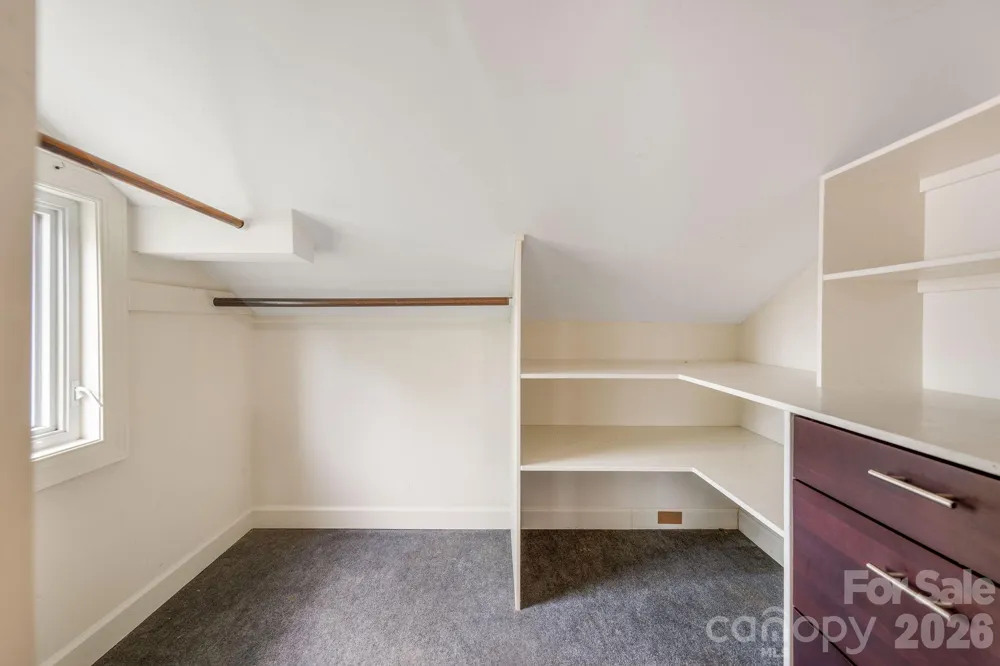33 Fairfax Avenue Asheville, NC 28806