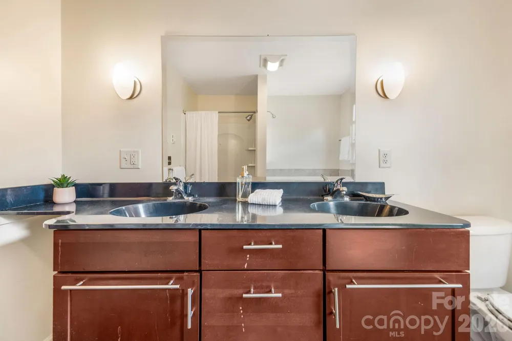 33 Fairfax Avenue Asheville, NC 28806