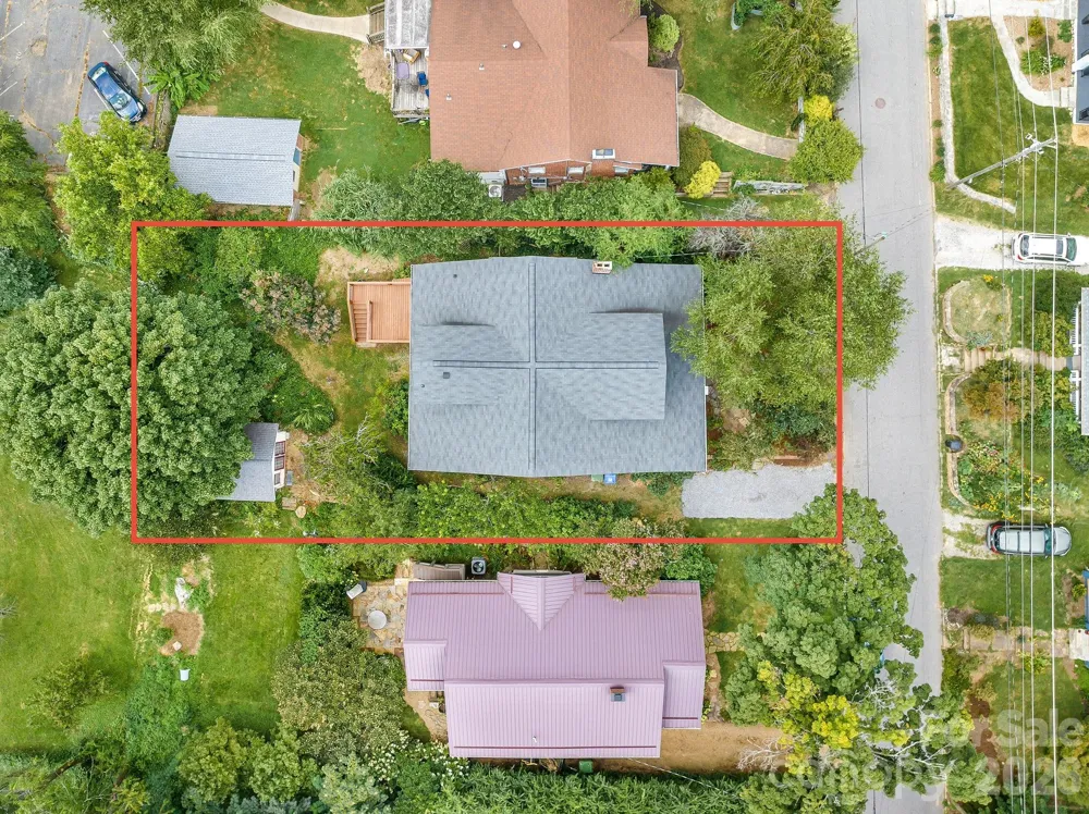 33 Fairfax Avenue Asheville, NC 28806