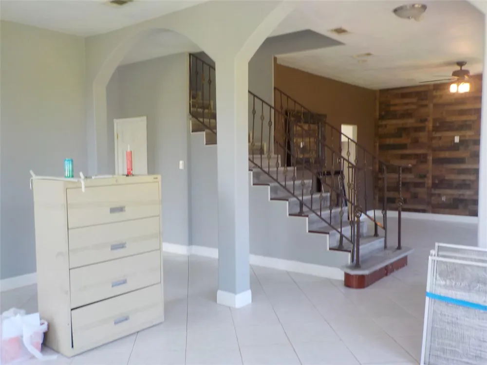 1927 County Road 486 Dayton, TX 77535