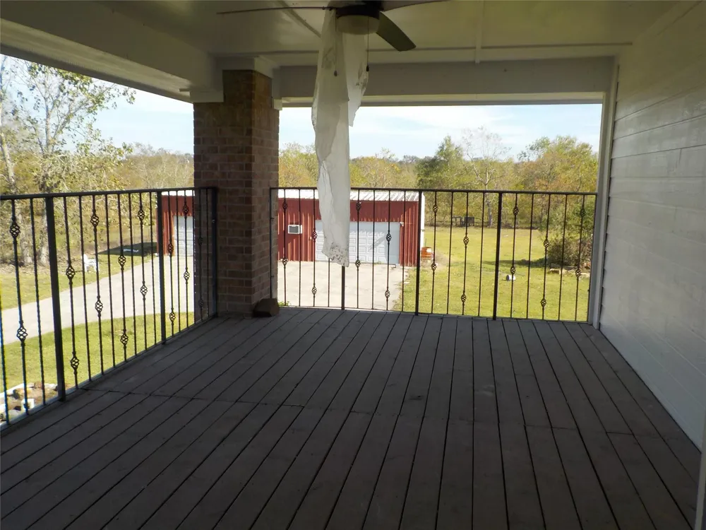 1927 County Road 486 Dayton, TX 77535