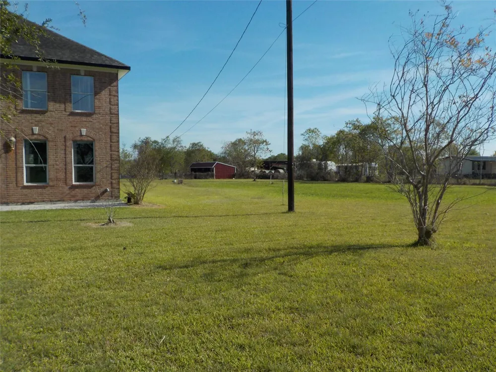 1927 County Road 486 Dayton, TX 77535