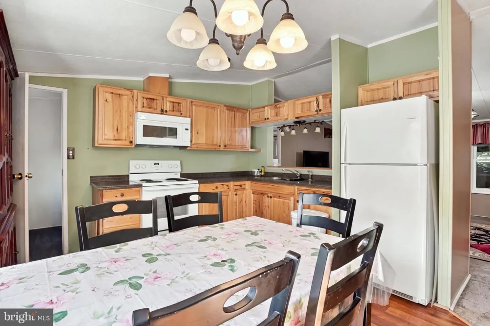 14105 REVA ROAD Boston, VA 22713
