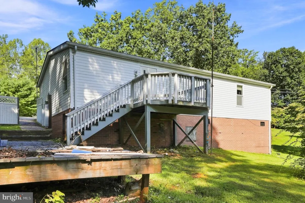 14105 REVA ROAD Boston, VA 22713