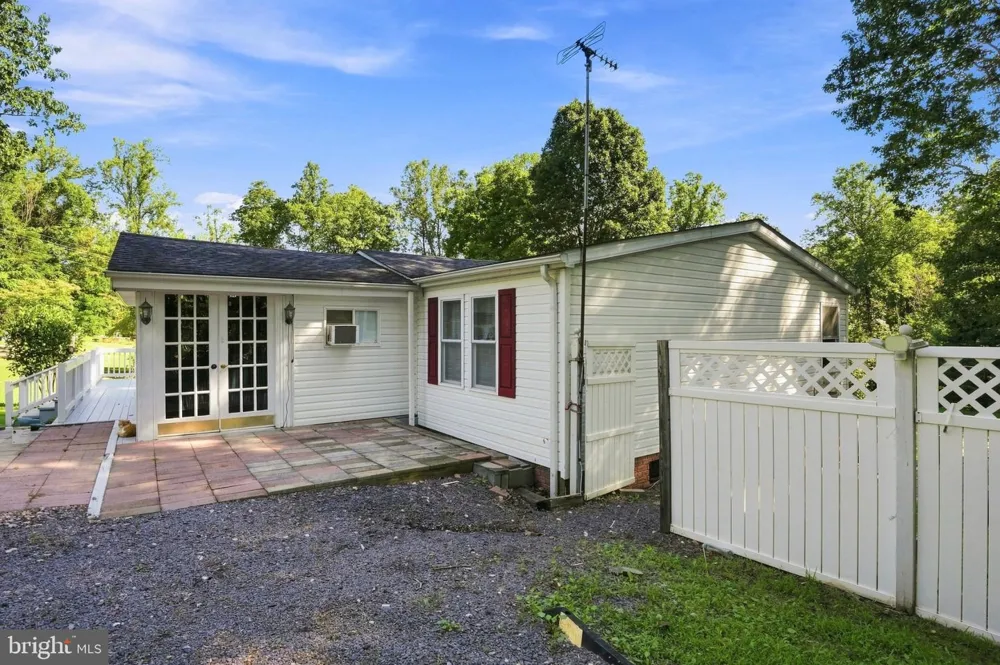 14105 REVA ROAD Boston, VA 22713