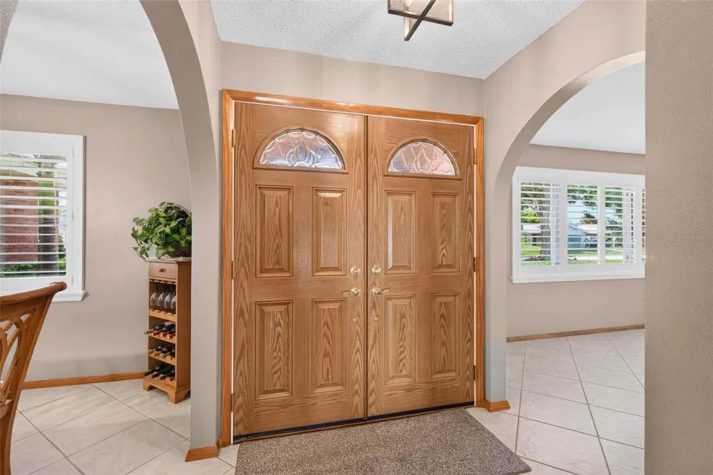 6225 43RD AVENUE Kenneth City, FL 33709