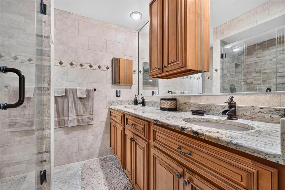 6225 43RD AVENUE Kenneth City, FL 33709