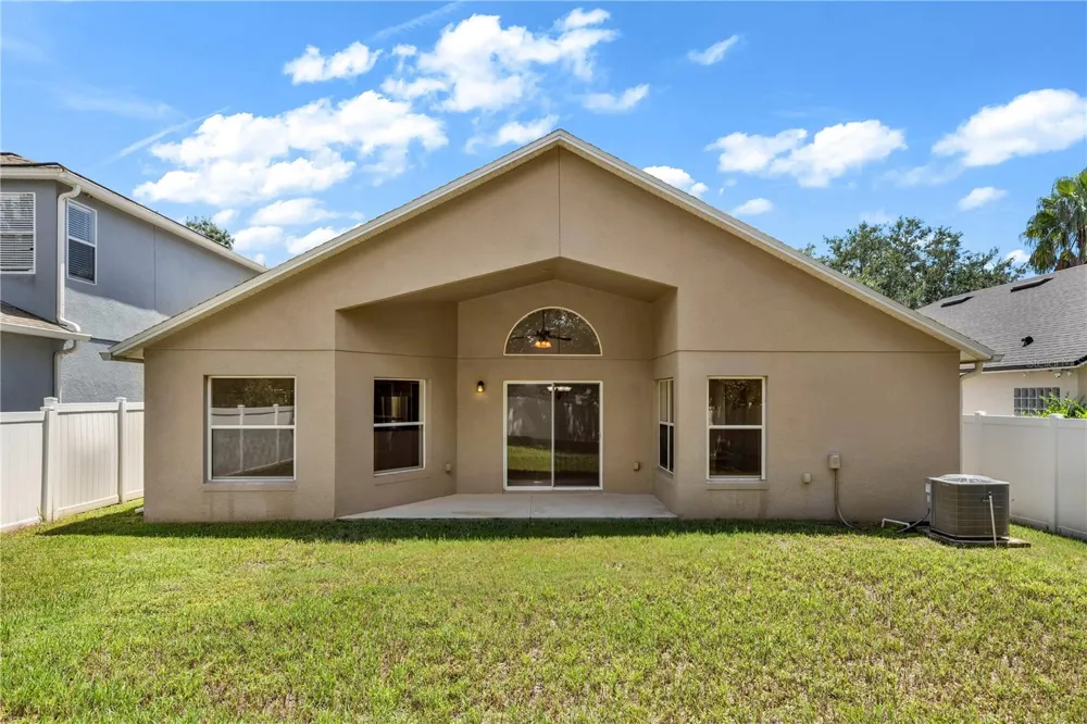 11513 MOSSY OAK DRIVE Orlando, FL 32832