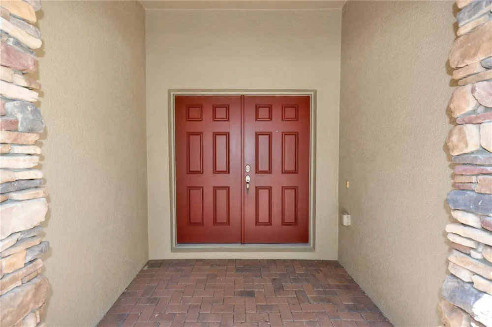 11513 MOSSY OAK DRIVE Orlando, FL 32832