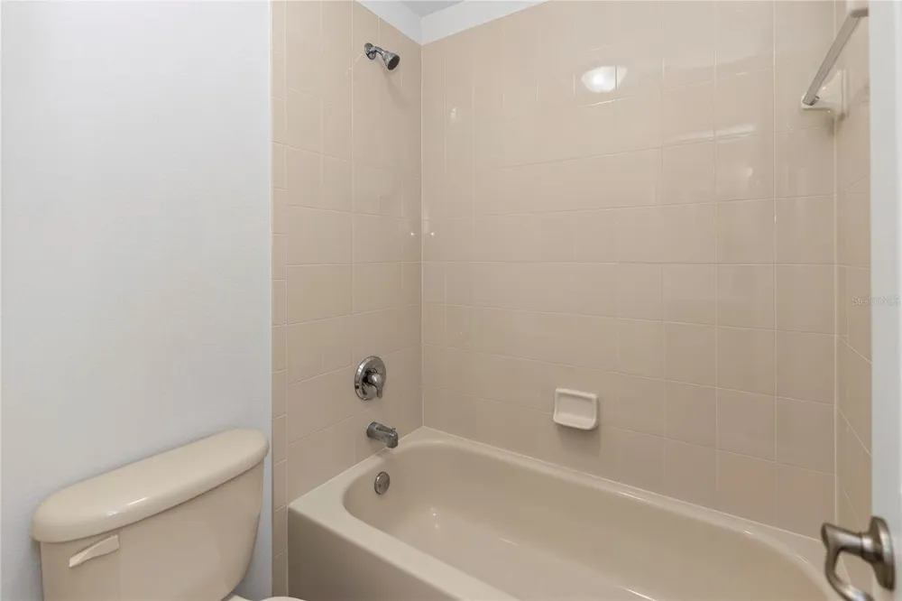 11513 MOSSY OAK DRIVE Orlando, FL 32832