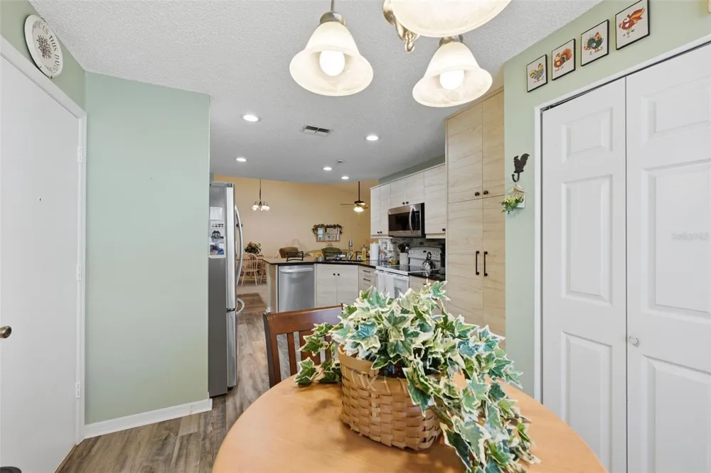 2418 OXFORD DOWN COURT #43 Sun City Center, FL 33573